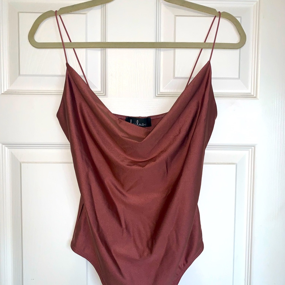 BEAUTIFUL COWL NECK BODYSUIT